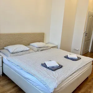  Apartment Belveder Tschechische Republik