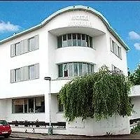 4* Hotel Elegant